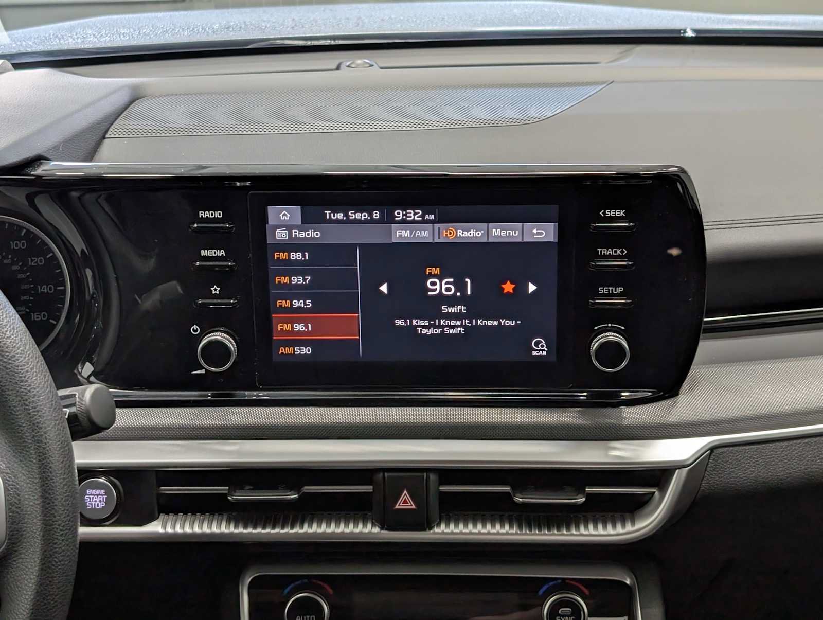 Certified 2024 Kia K5 LXS FWD image 17