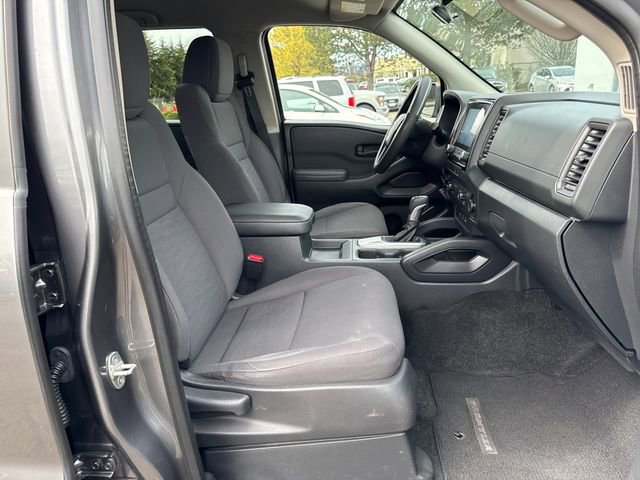 Used 2021 Nissan Frontier SV w/ Midnight Edition Floor Mats image 11