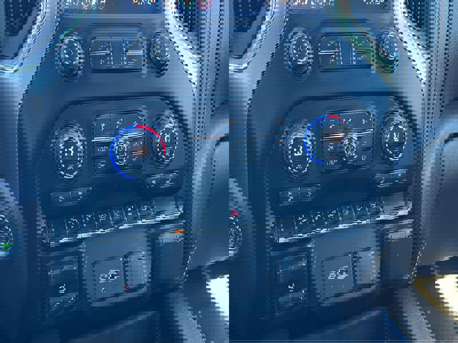 Used 2019 Chevrolet Silverado 1500 RST w/ All-Star Edition image 36