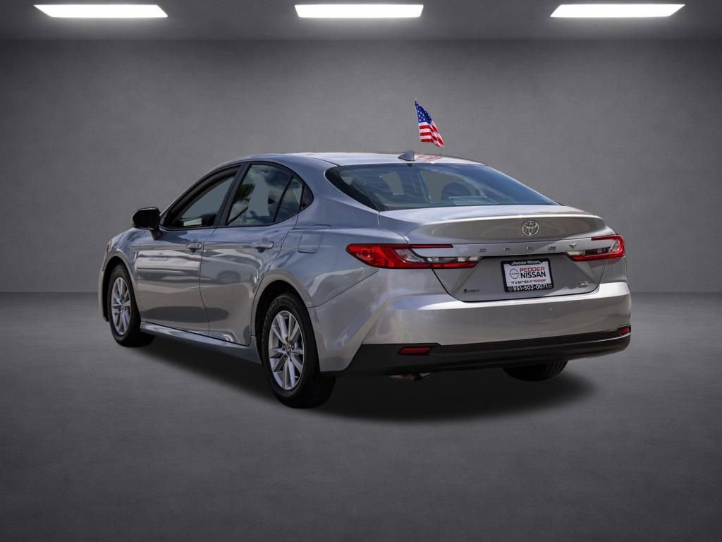 Used 2025 Toyota Camry LE FWD image 6