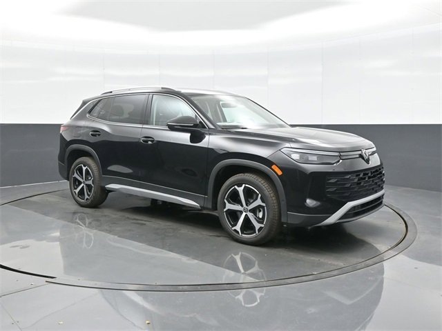 New 2026 Volkswagen Tiguan SE