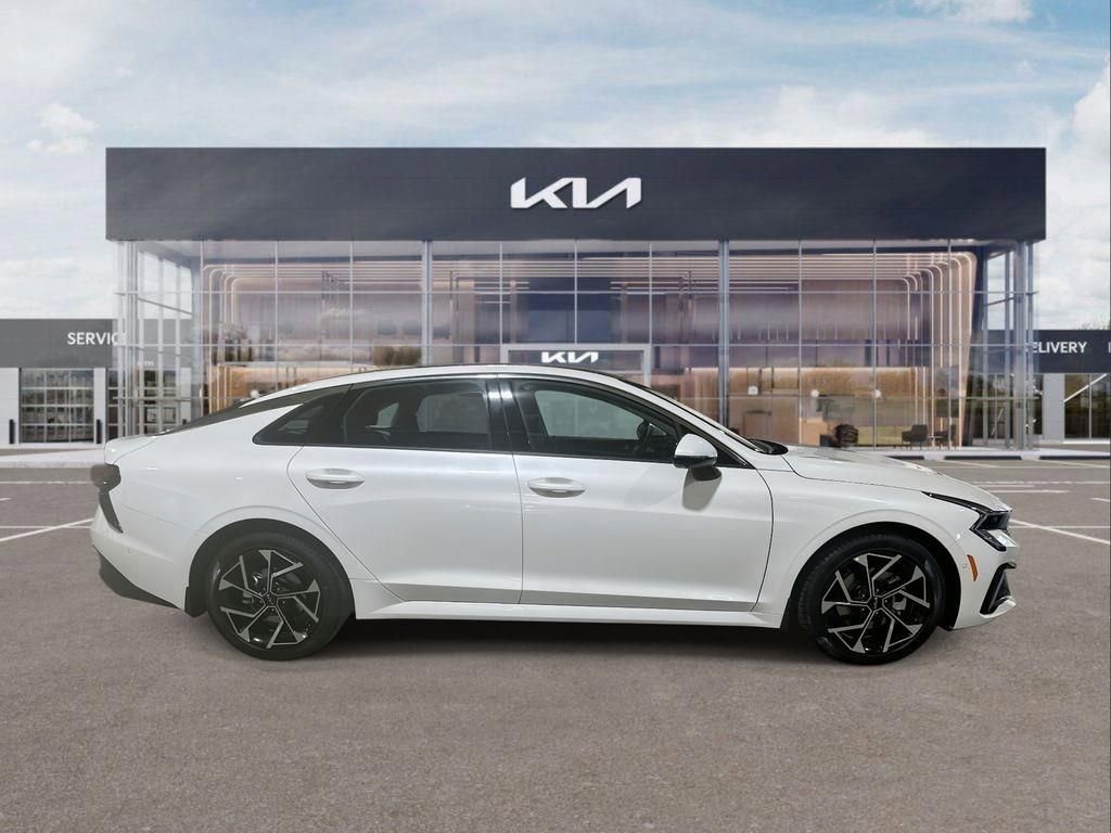 New 2026 Kia K5 EX image 9