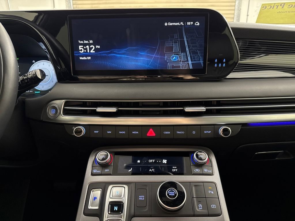Used 2024 Hyundai Palisade Calligraphy FWD image 19