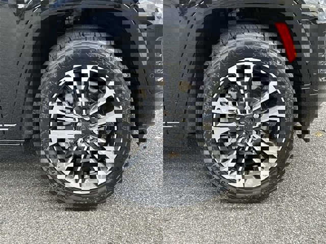 Certified 2022 Jeep Grand Cherokee L Overland image 13