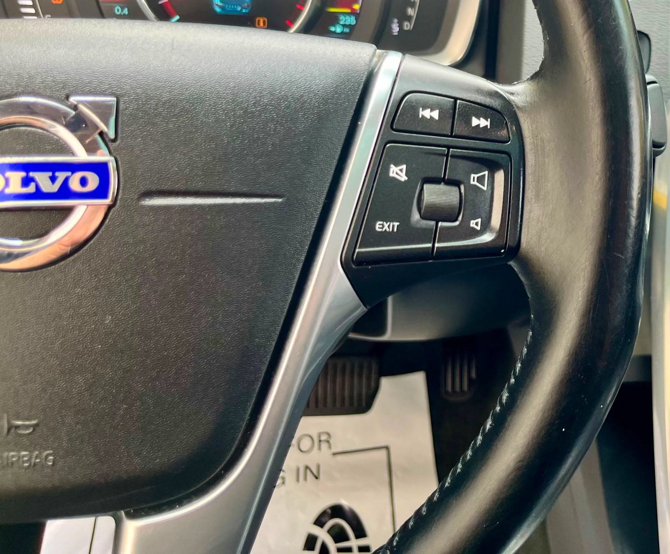 Used 2015 Volvo S60 T5 Premier Plus FWD image 28