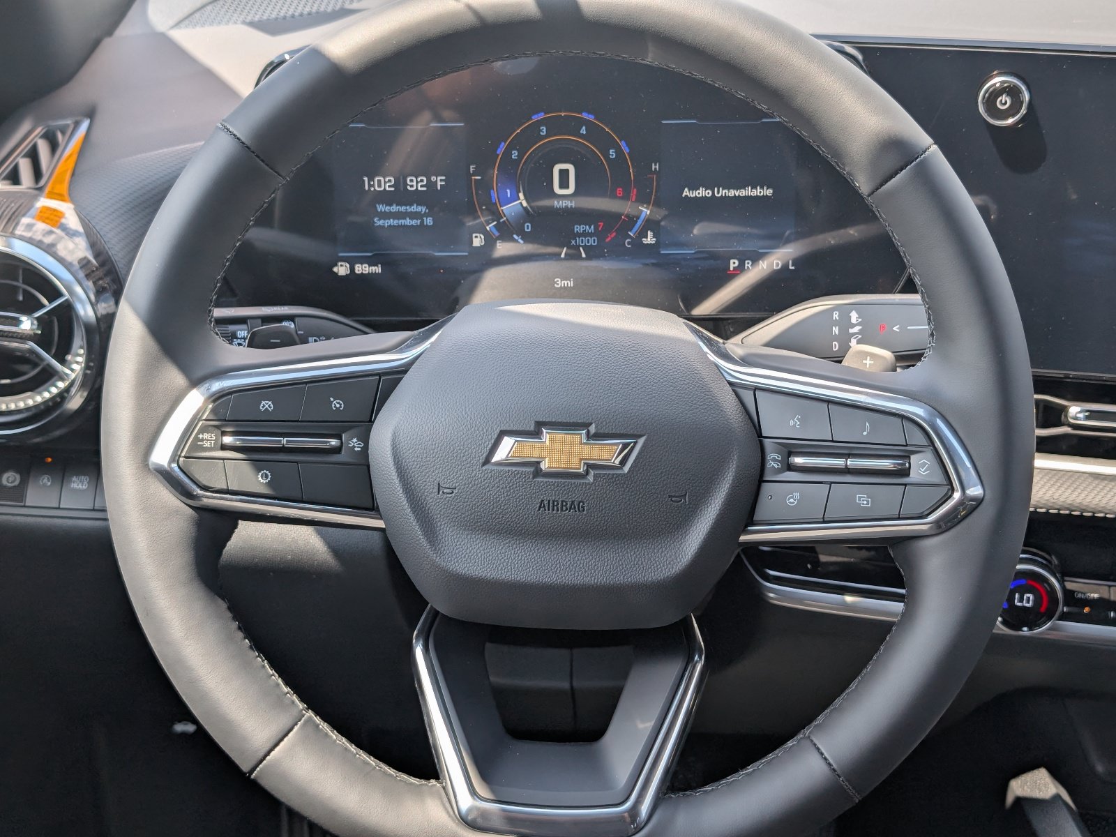 New 2027 Chevrolet Equinox LT w/ Convenience Package II FWD image 17