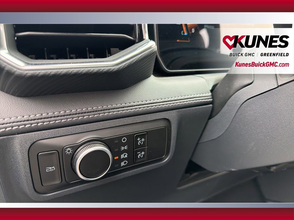 Used 2025 Ford Mustang GT Premium image 24