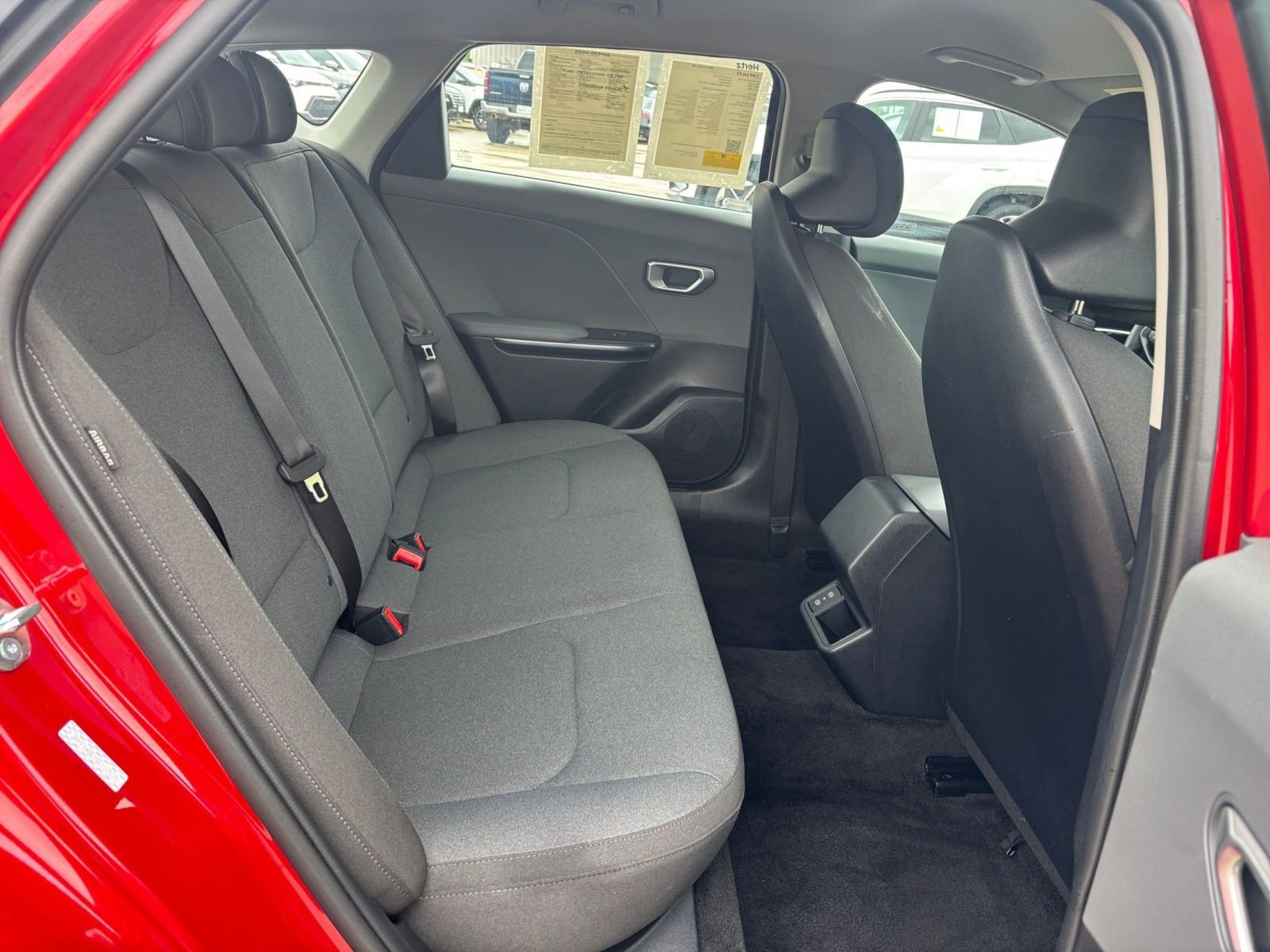 Used 2025 Kia K4 FWD image 24