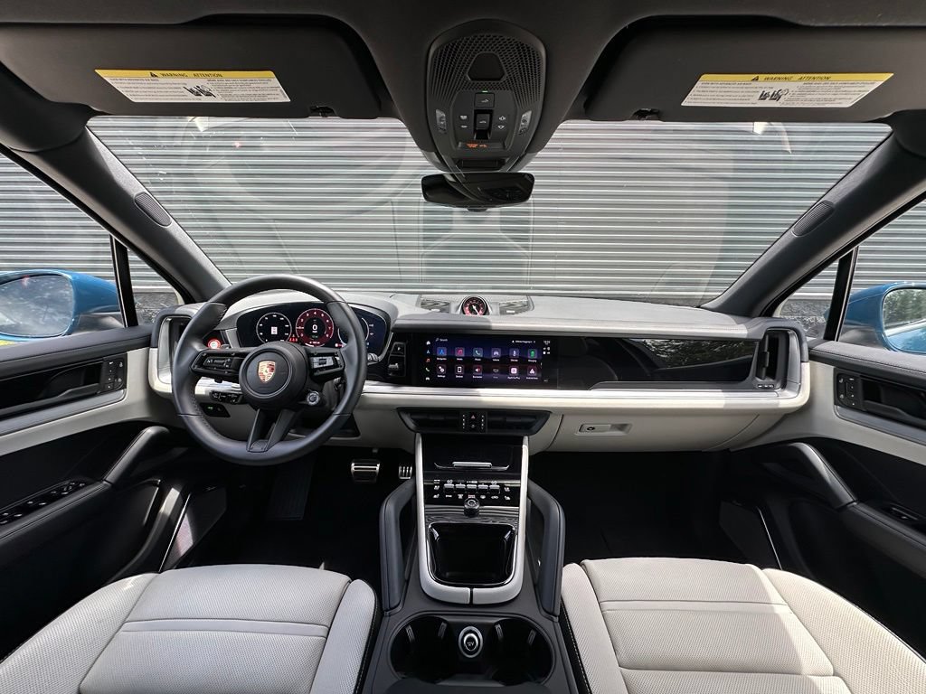 Certified 2026 Porsche Cayenne S AWD/4WD image 6
