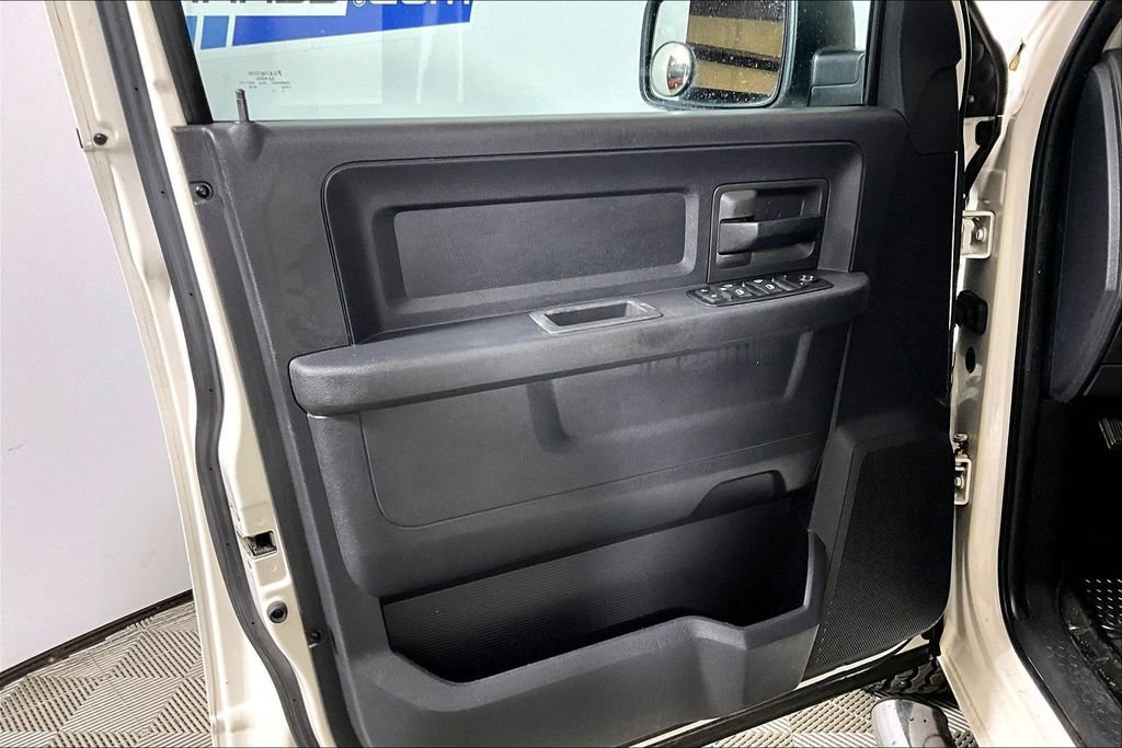 Used 2009 Dodge Ram 1500 Truck ST w/ ST Popular Equipment Group image 14