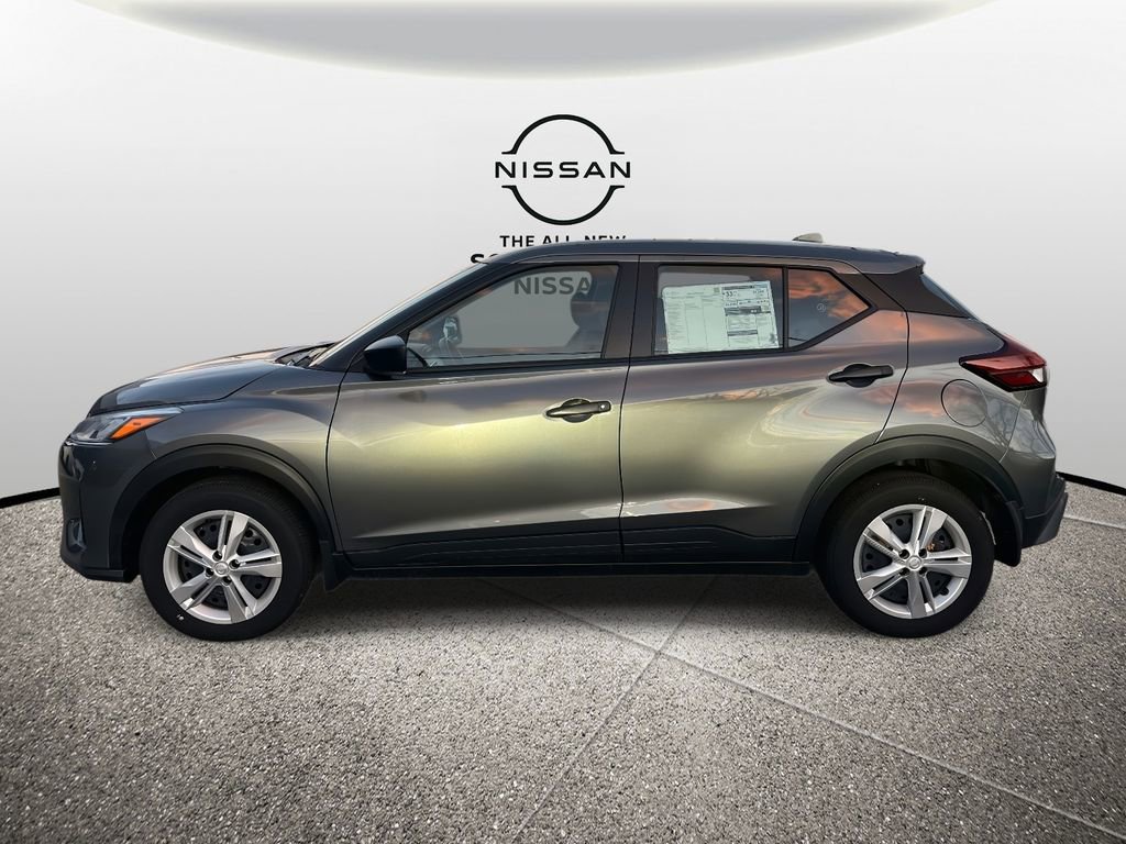 New 2025 Nissan Kicks Play S image 5
