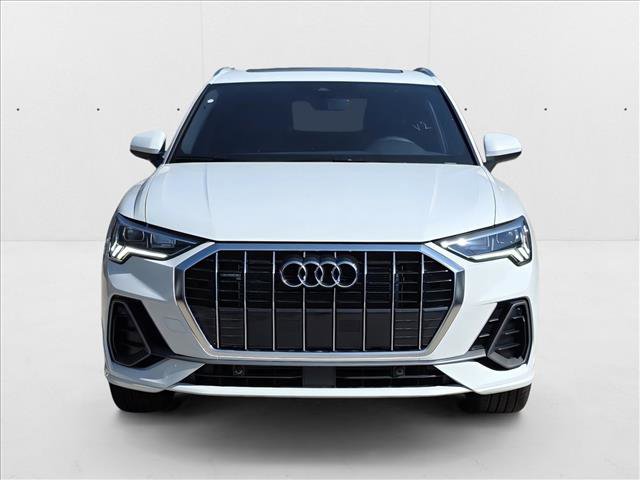 New 2025 Audi Q3 2.0T Premium w/ Convenience Package AWD/4WD image 2
