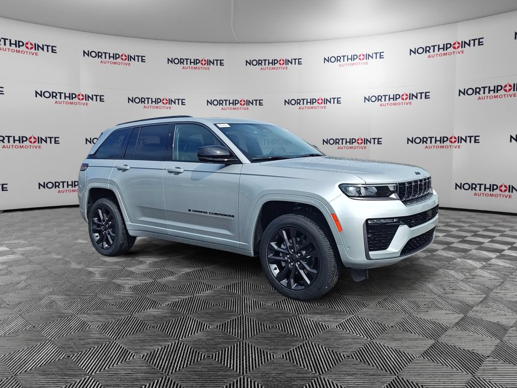 Used 2026 Jeep Grand Cherokee Limited AWD/4WD image 1