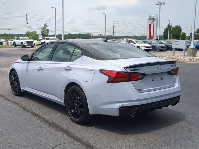 New 2026 Nissan Altima 2.5 SR w/ SR Midnight Edition Package FWD image 5