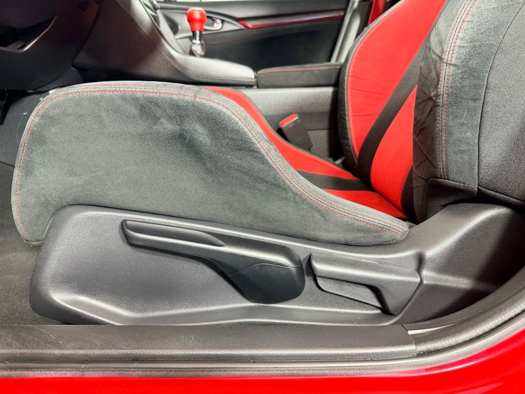 Used 2018 Honda Civic Type R image 23