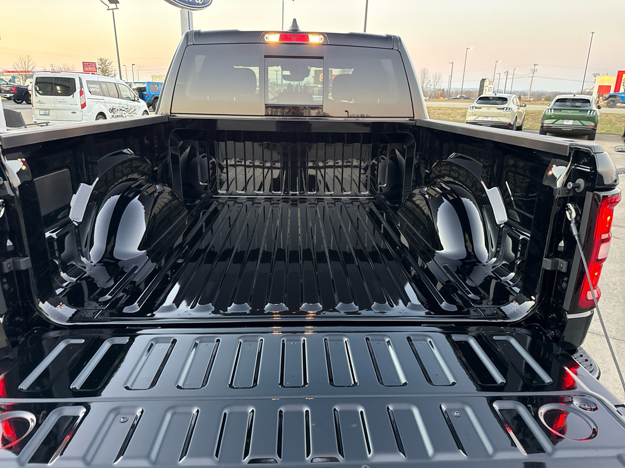 New 2026 RAM 1500 Big Horn AWD/4WD image 24