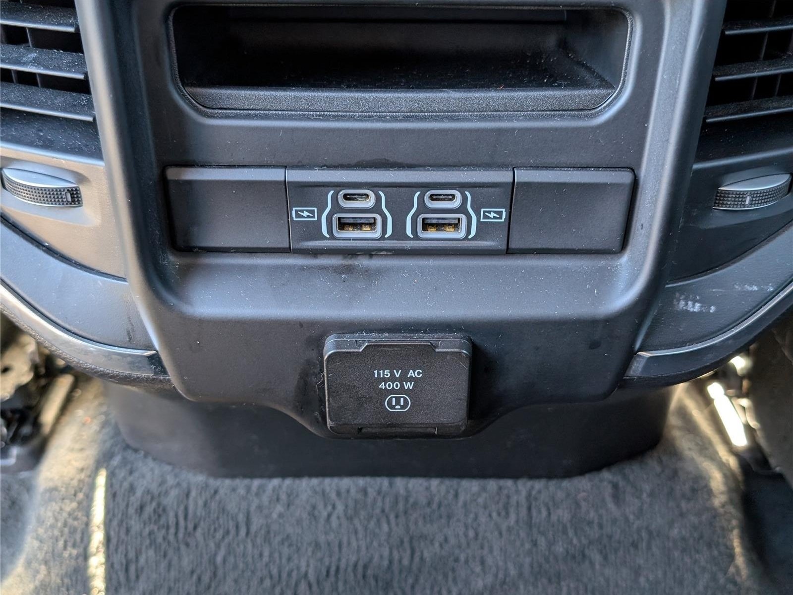Used 2024 RAM 1500 Laramie RWD image 14