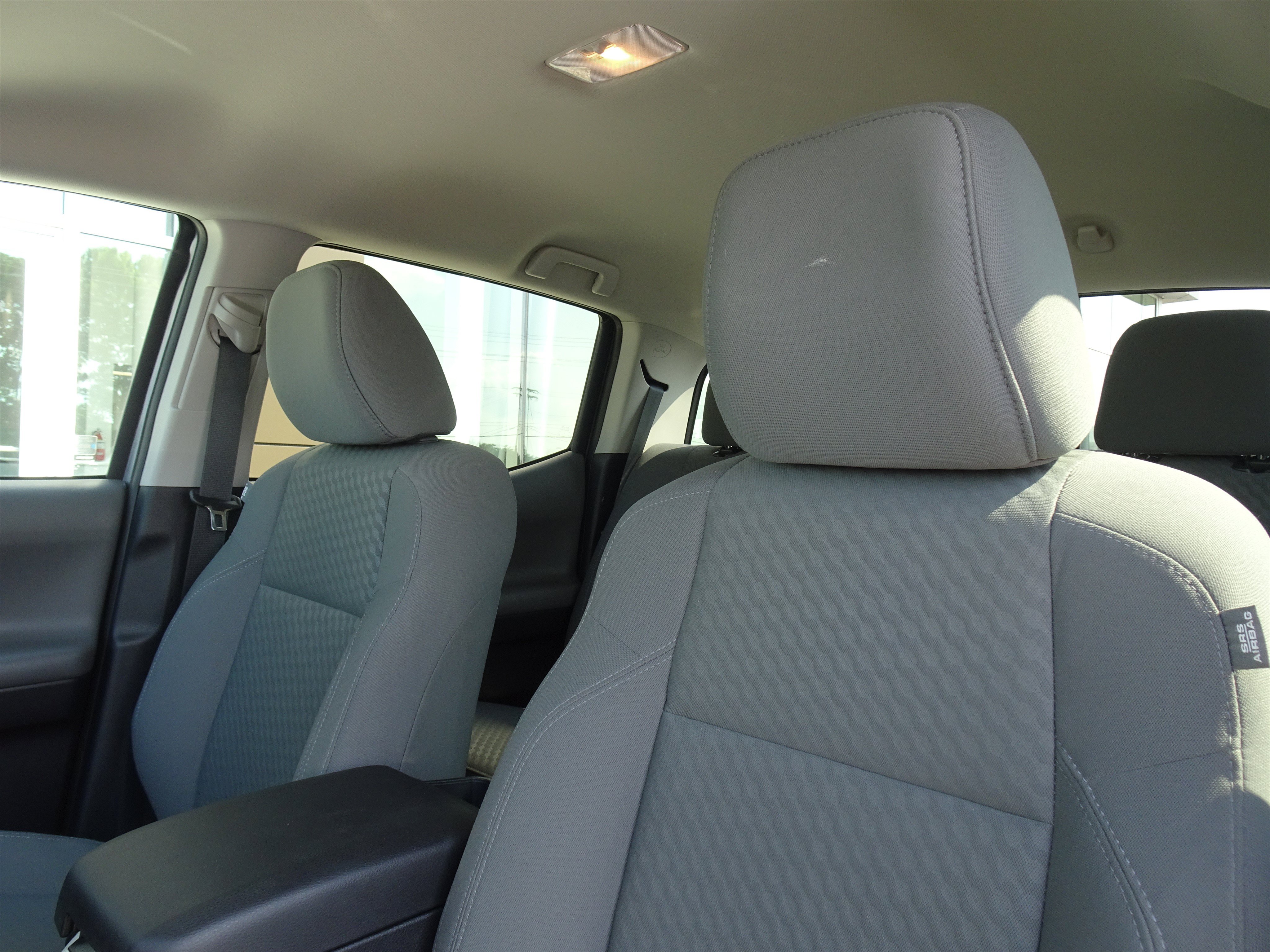 Used 2020 Toyota Tacoma SR AWD/4WD image 11