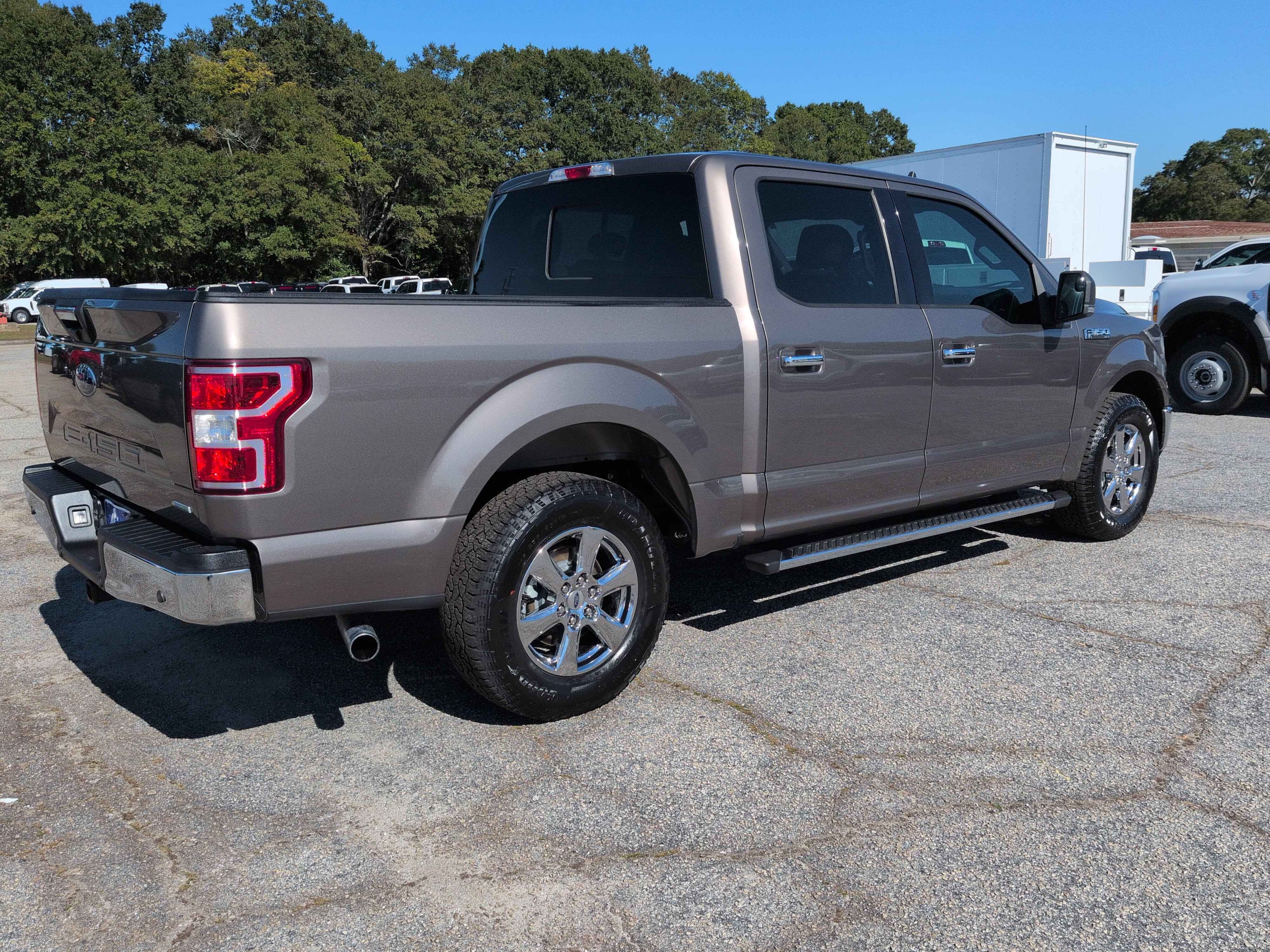 Used 2020 Ford F150 XLT w/ Equipment Group 302A Luxury RWD image 3