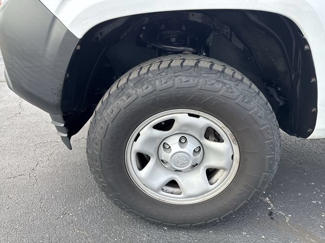 Used 2019 Toyota Tacoma SR RWD image 8