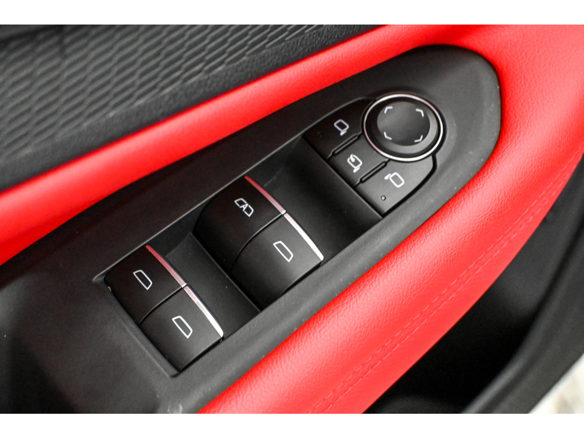 Used 2024 Chevrolet Blazer EV RS AWD/4WD image 31