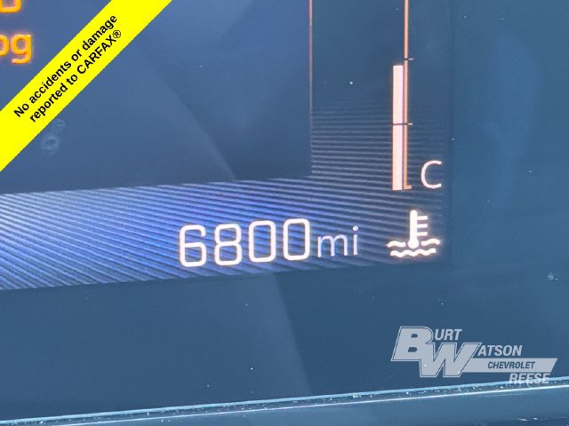 Used 2024 Chevrolet Trax RS w/ Sunroof Package FWD image 23