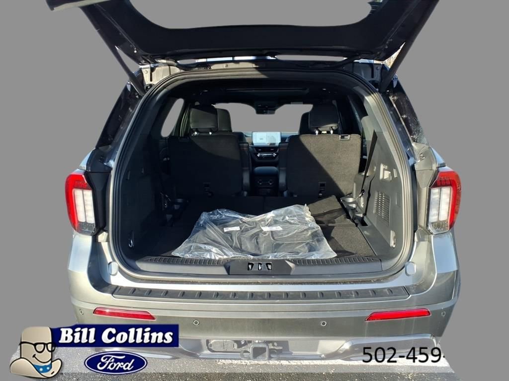 New 2026 Ford Explorer ST-Line w/ ST-Line Street Pack AWD/4WD image 8