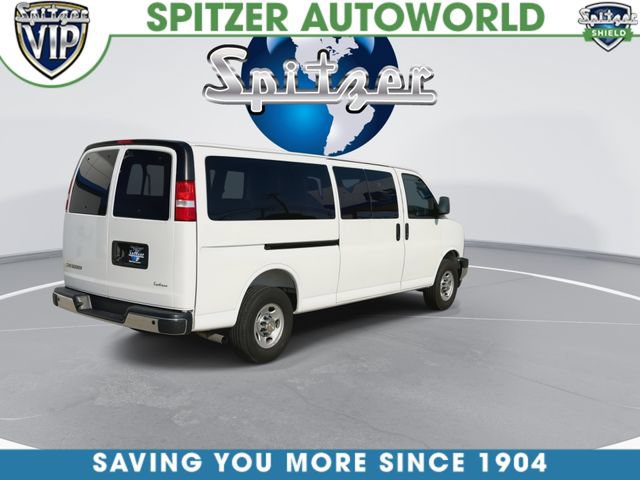Used 2025 Chevrolet Express 3500 LT w/ LT Preferred Equipment Group RWD image 9