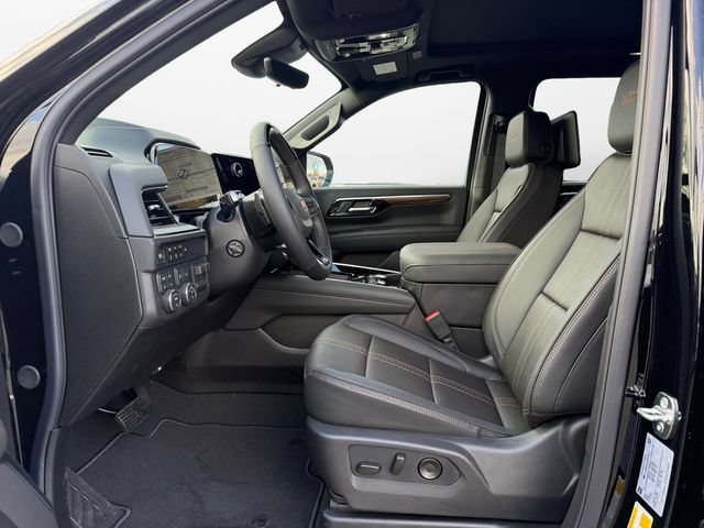 New 2026 Chevrolet Suburban High Country AWD/4WD image 9