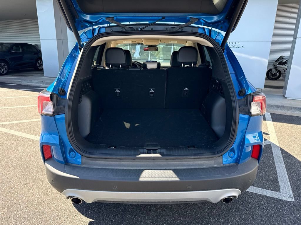 Used 2020 Ford Escape Titanium AWD/4WD image 12