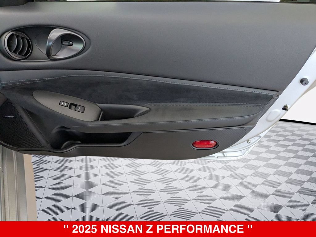 New 2025 Nissan Z Performance w/ Floor Mat Package RWD image 30
