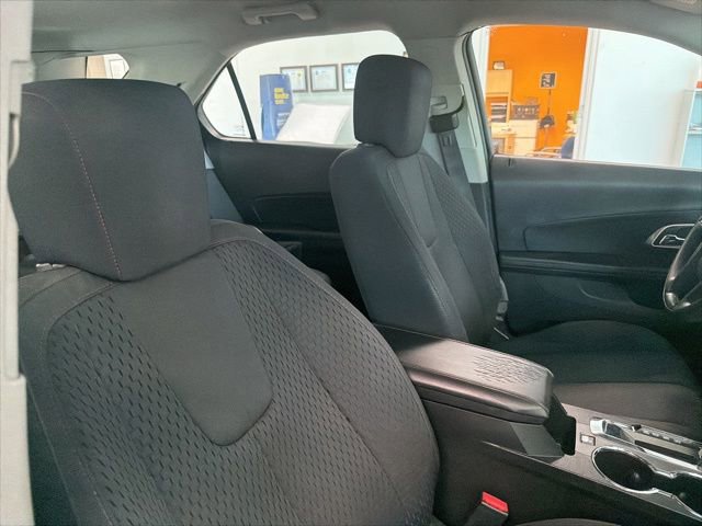 Used 2015 Chevrolet Equinox LS FWD image 25