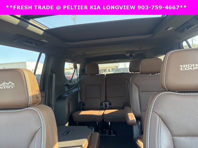 Used 2023 Chevrolet Suburban High Country image 25
