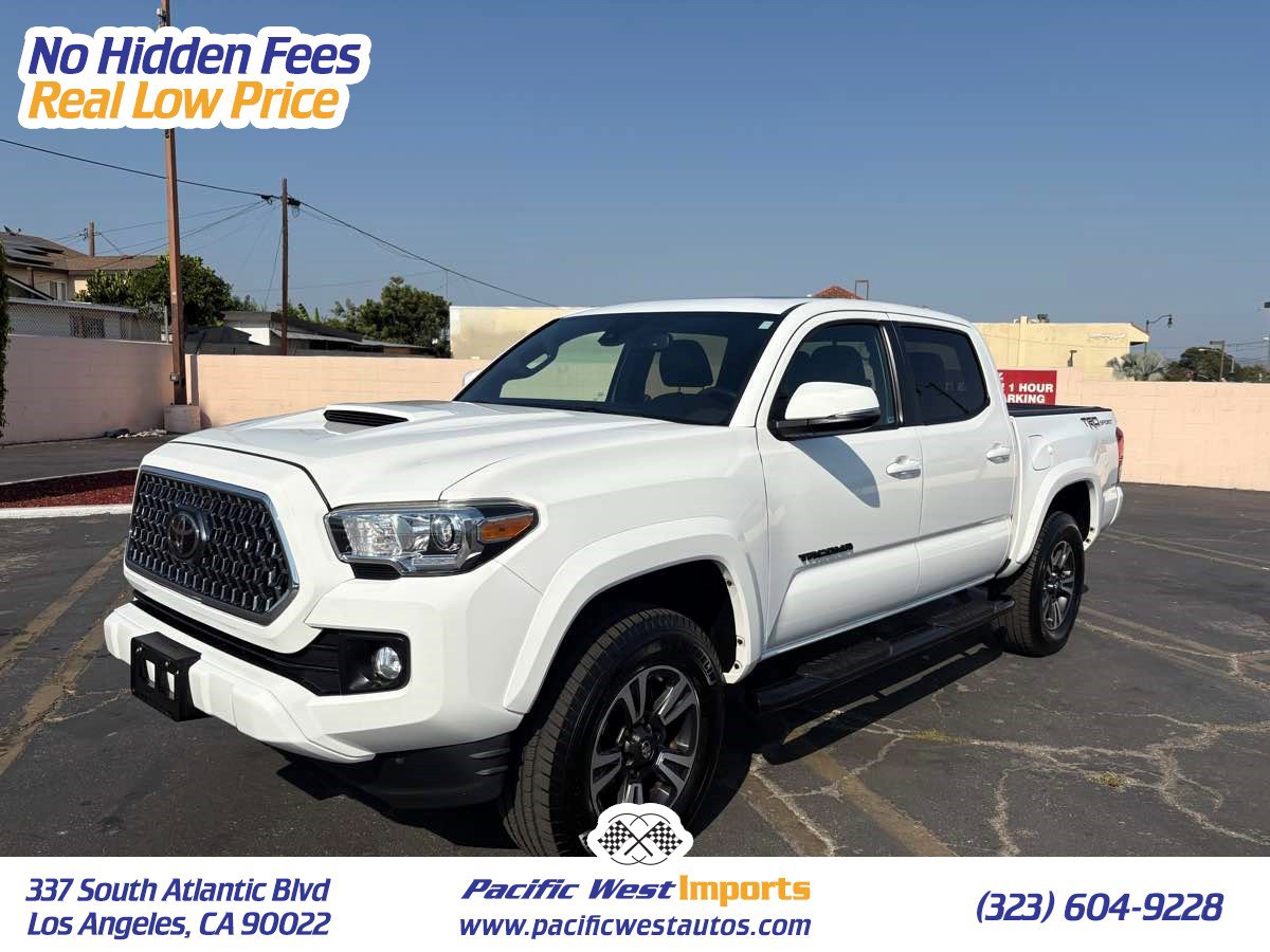 Used 2019 Toyota Tacoma TRD Sport image 1