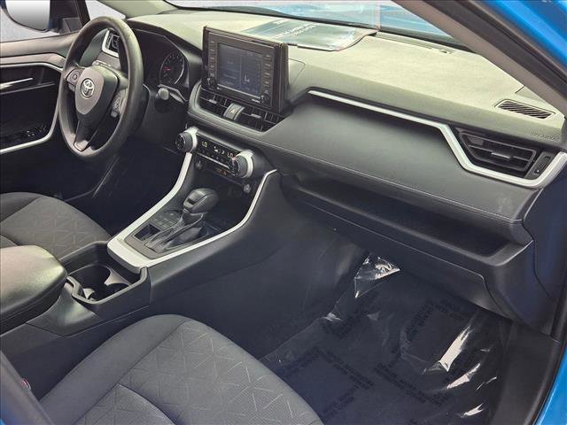 Used 2021 Toyota RAV4 XLE image 21