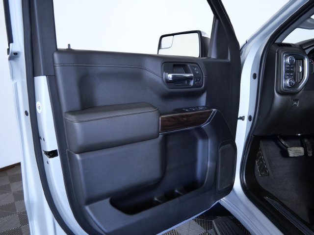 Used 2019 GMC Sierra 1500 SLT w/ SLT Premium Package AWD/4WD image 16