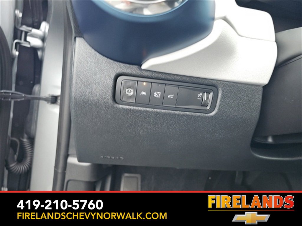 New 2026 Chevrolet Equinox EV LT image 35