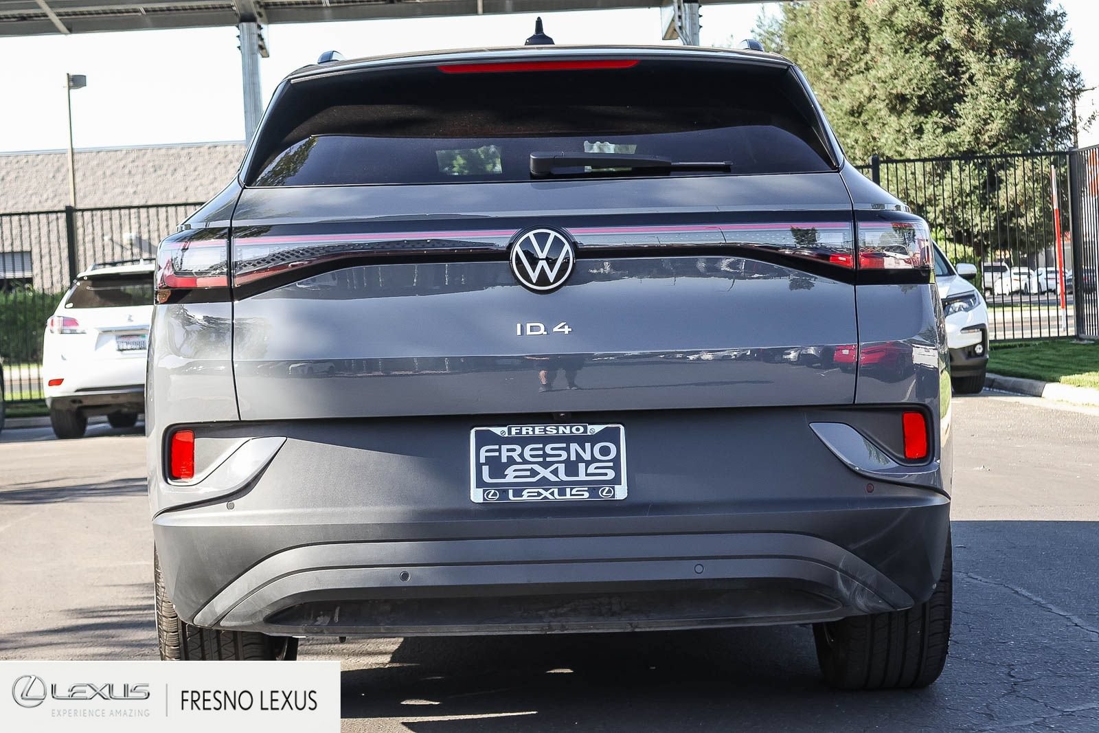 Used 2025 Volkswagen ID.4 Pro RWD image 5