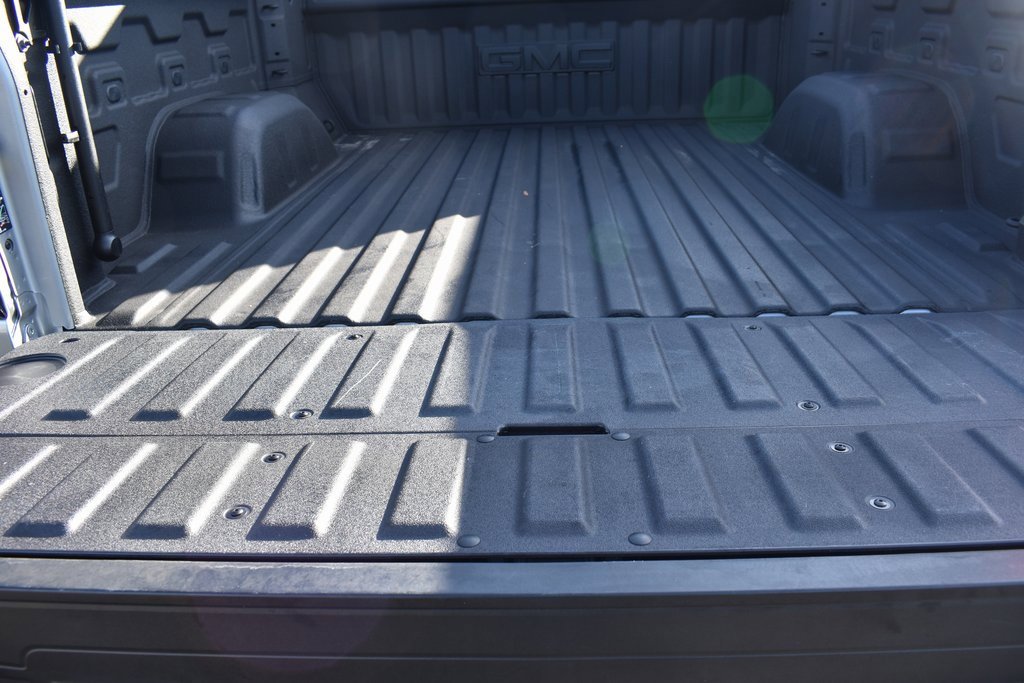 Certified 2025 GMC Sierra 1500 Denali image 6