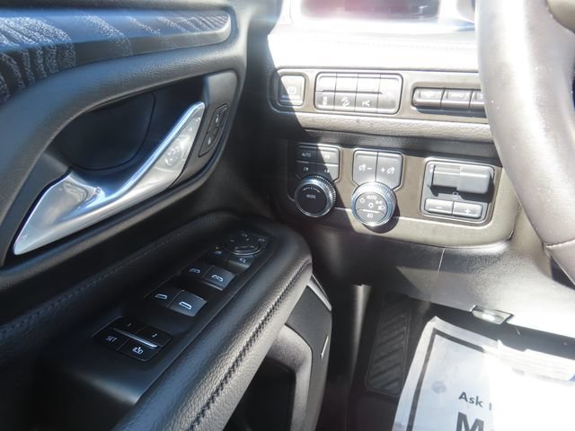 Used 2024 GMC Yukon XL Denali w/ Advanced Technology Package AWD/4WD image 36