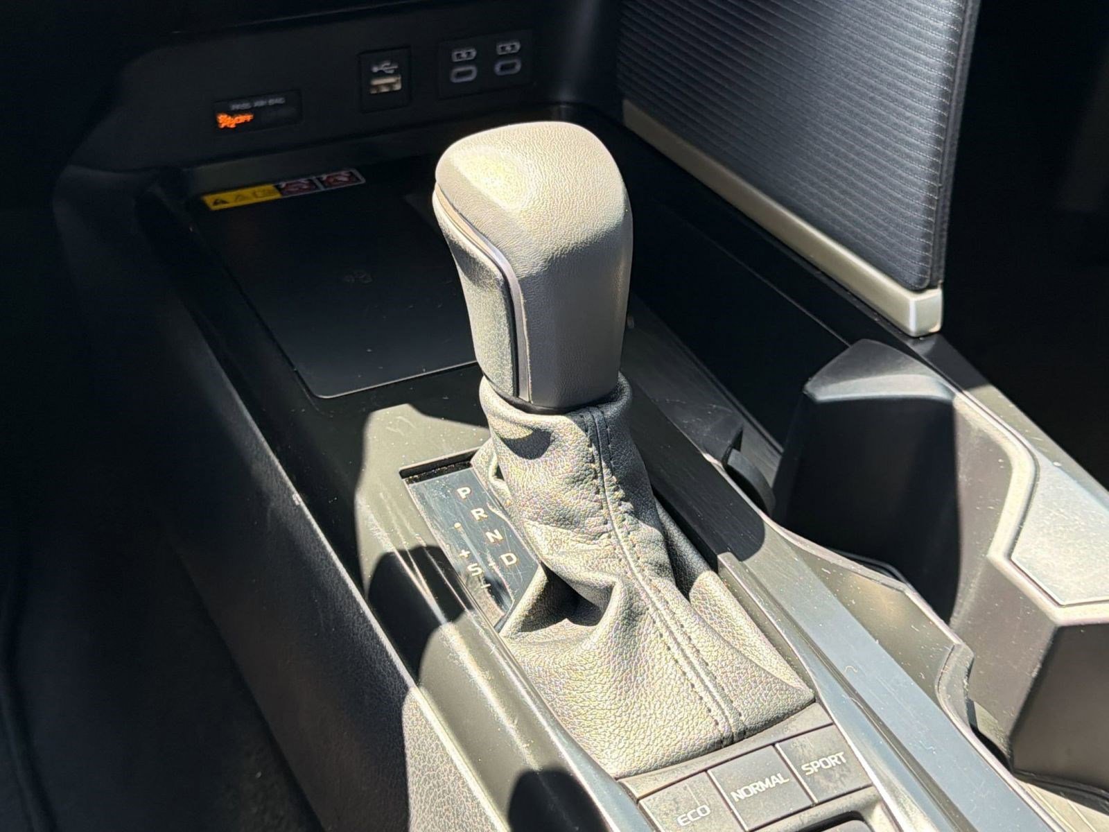 Used 2026 Toyota Camry SE w/ Convenience Package image 17