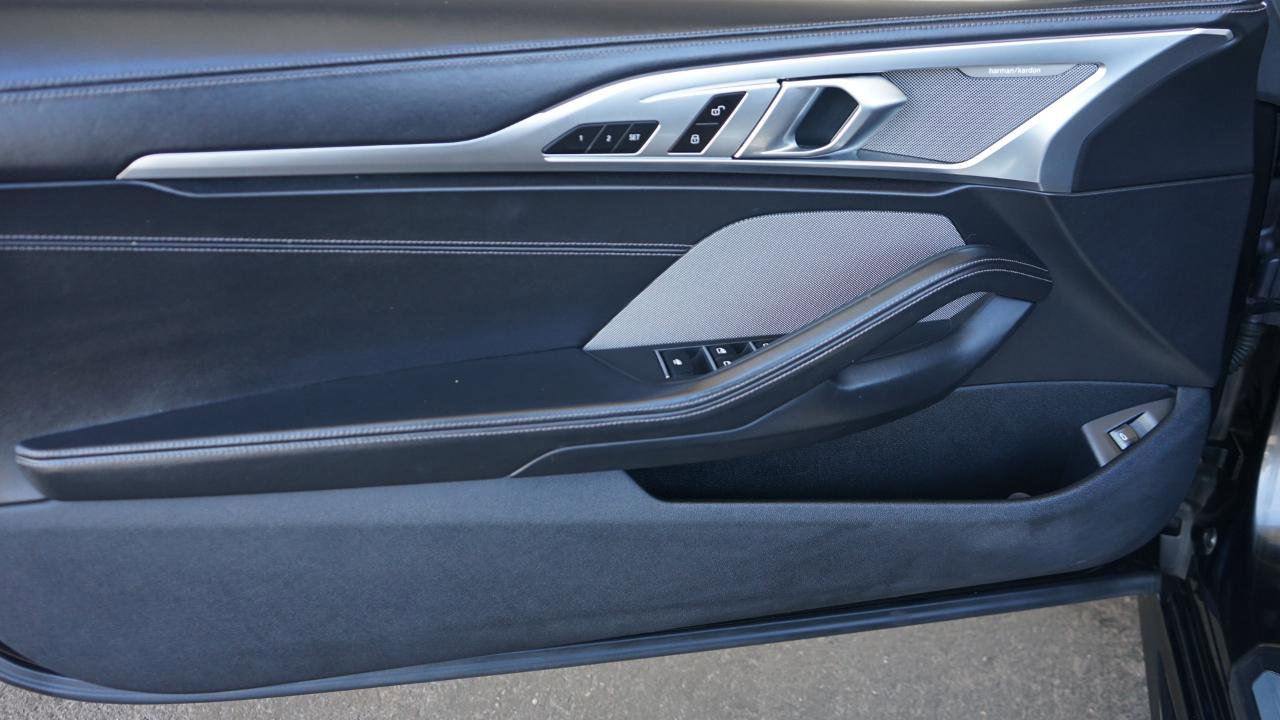 Used 2022 BMW 840i Convertible RWD image 9