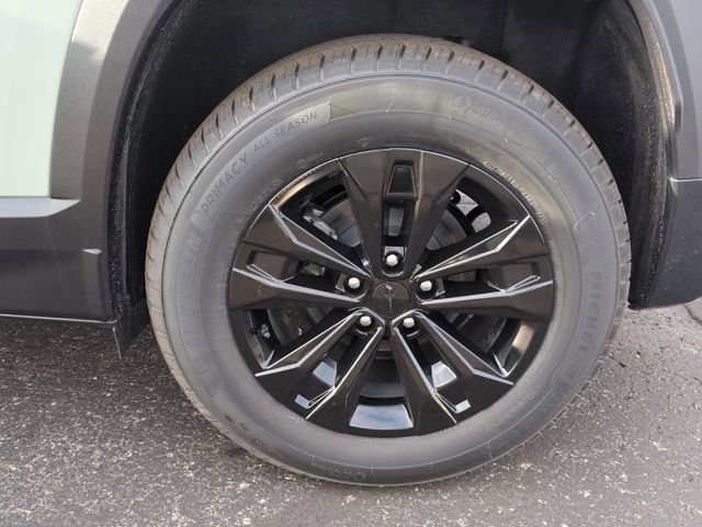 New 2026 Chevrolet Equinox LT w/ Convenience Package II image 24