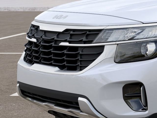 New 2026 Kia Seltos LX FWD image 12