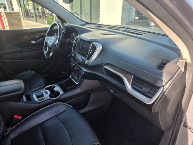 Used 2020 GMC Terrain Denali w/ Denali Premium Package AWD/4WD image 23