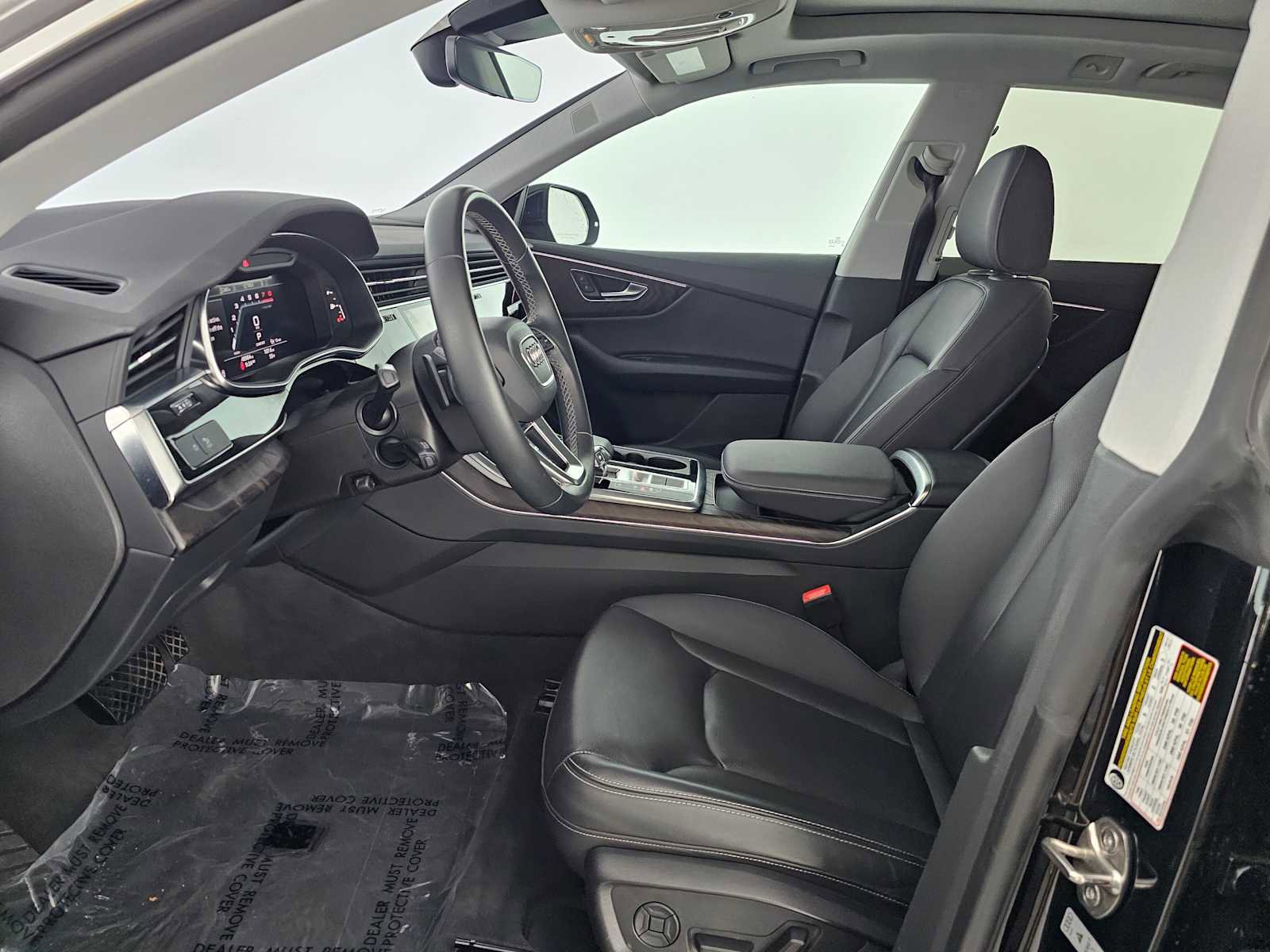 Used 2022 Audi Q8 Premium Plus image 20