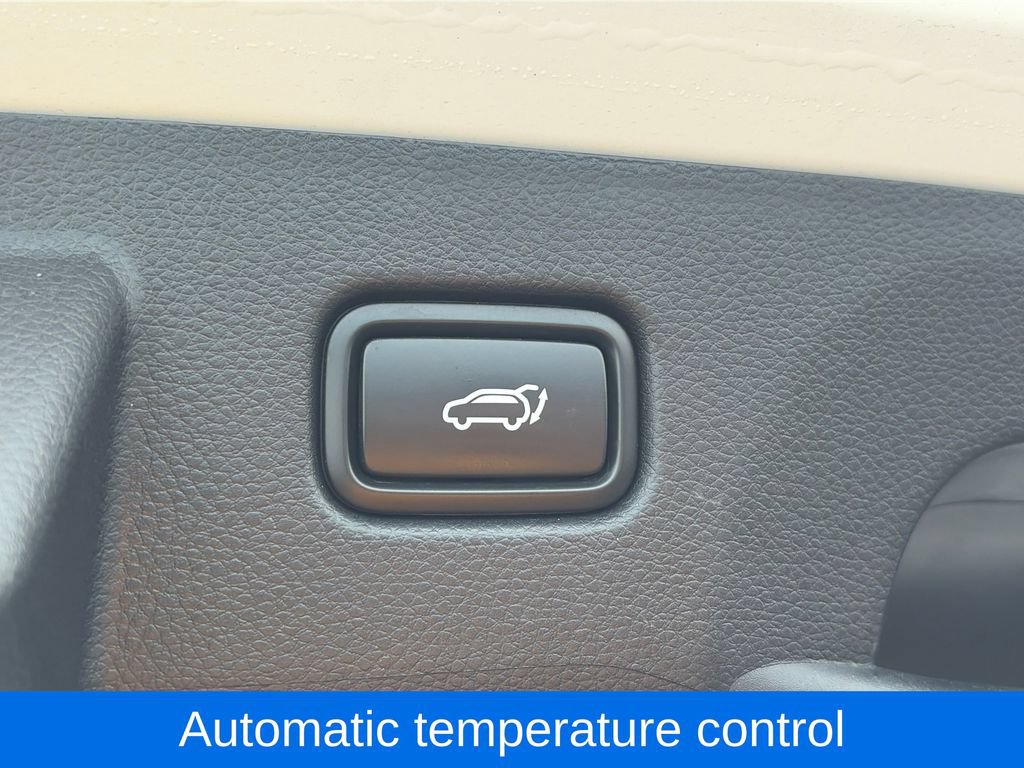 Used 2025 Kia Seltos SX w/ SX Sunroof Package AWD/4WD image 9