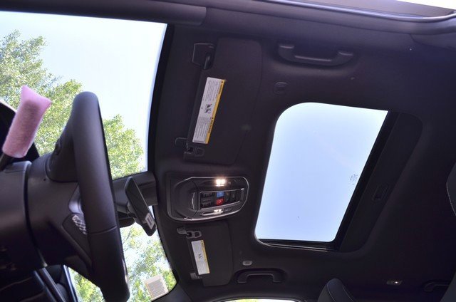 New 2025 Jeep Grand Cherokee L Laredo w/ Luxury Tech Group I image 32