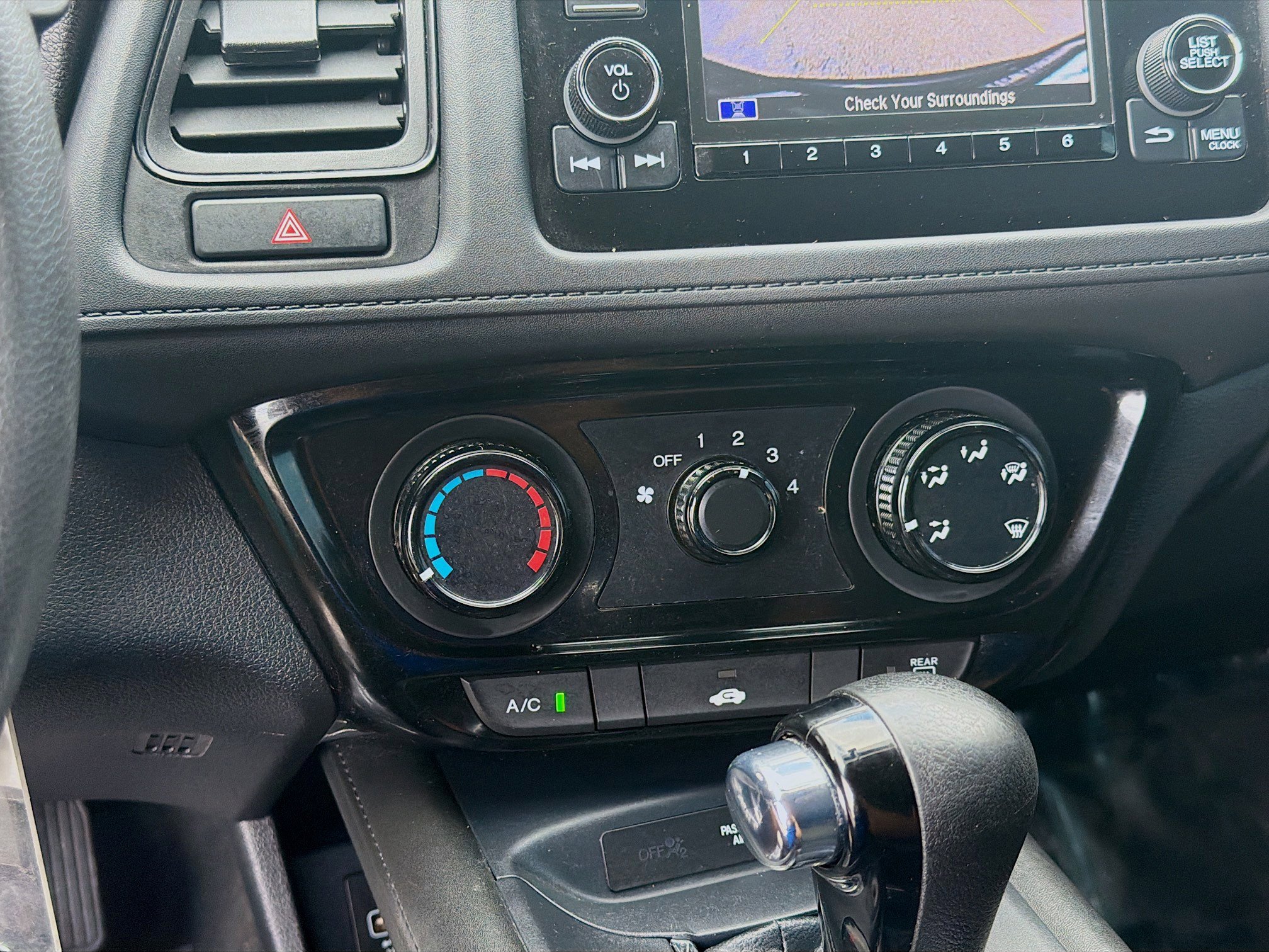 Certified 2022 Honda HR-V LX image 14