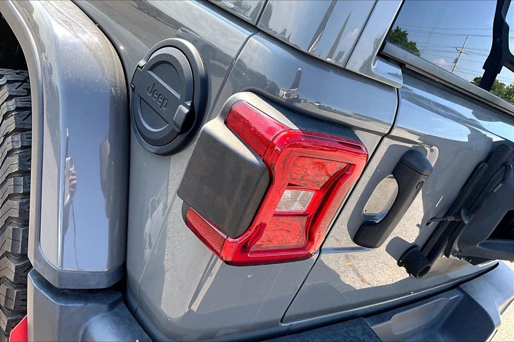 Used 2021 Jeep Wrangler Unlimited Rubicon AWD/4WD image 26